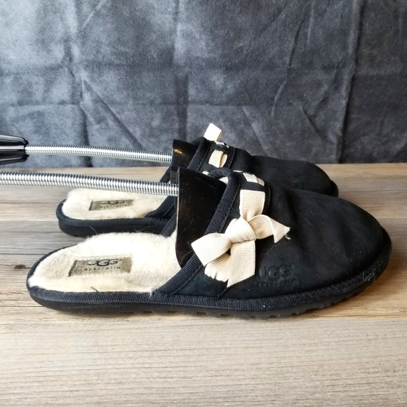UGG Shoes - Ugg Suede Ribbon Bow Faux Fur Lined Slip On Scuff Slippers
